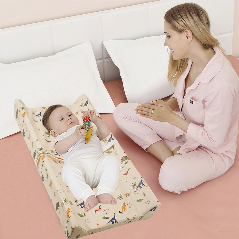 Portable Baby Diaper Changing  - огляд і ціна Changing Table Topper