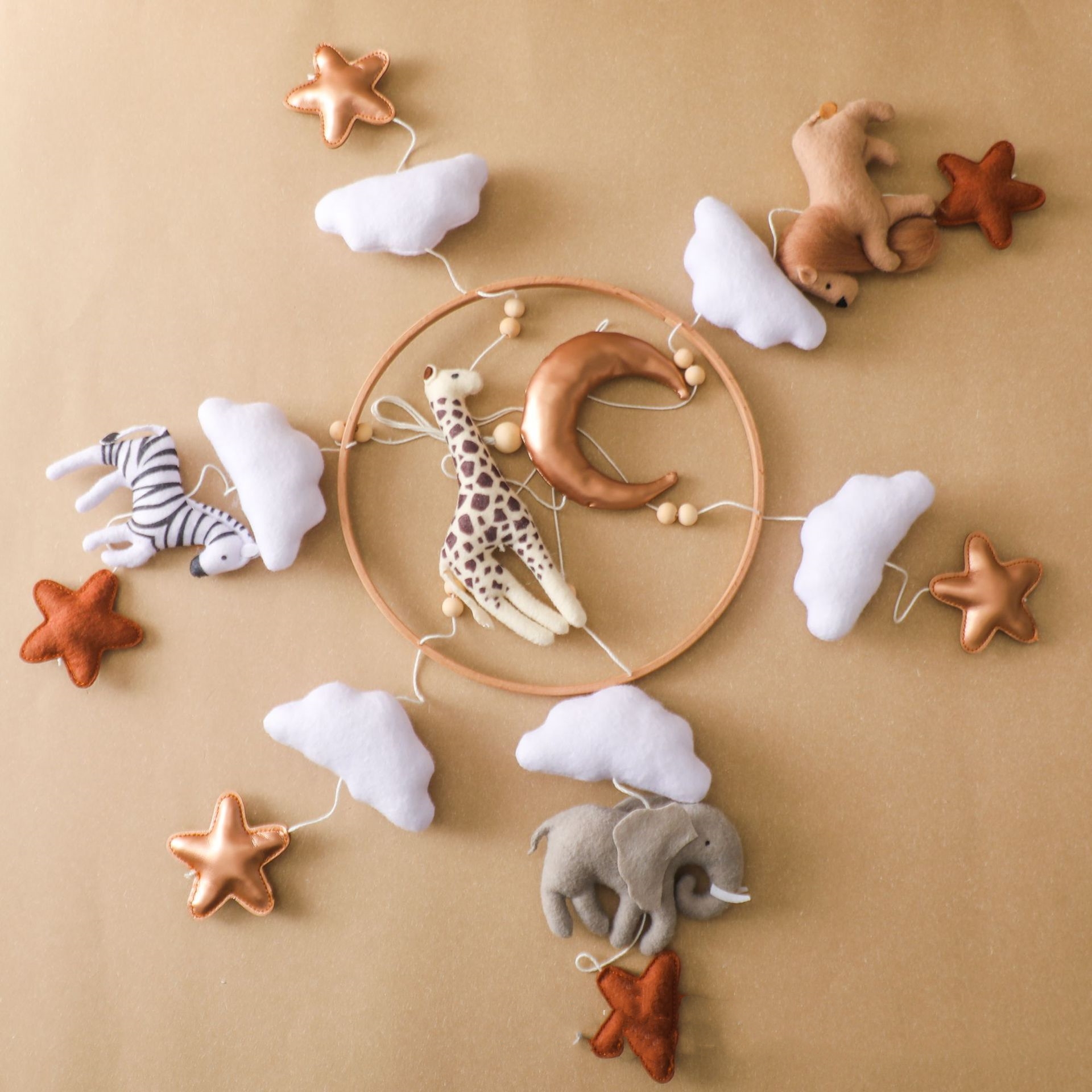 Hot Sale Nordic Handmade Felt  - огляд і ціна Baby Nursery Jungle Animals